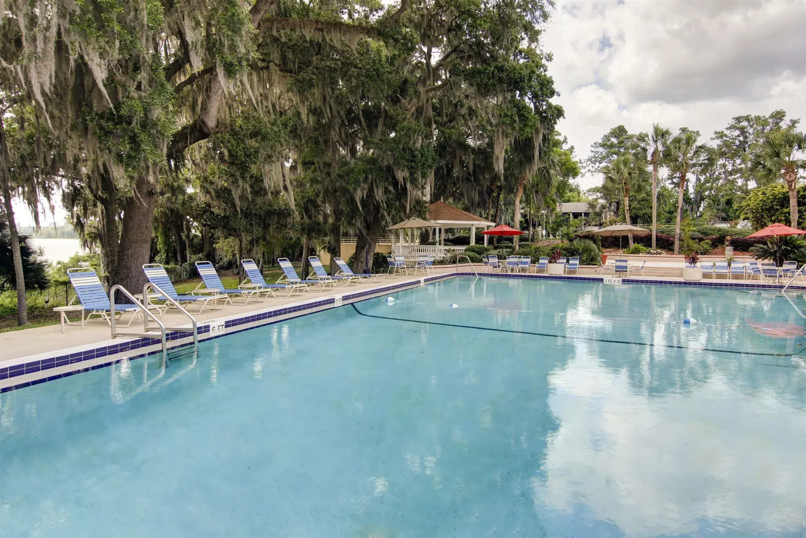 Stayable Select Gainesville