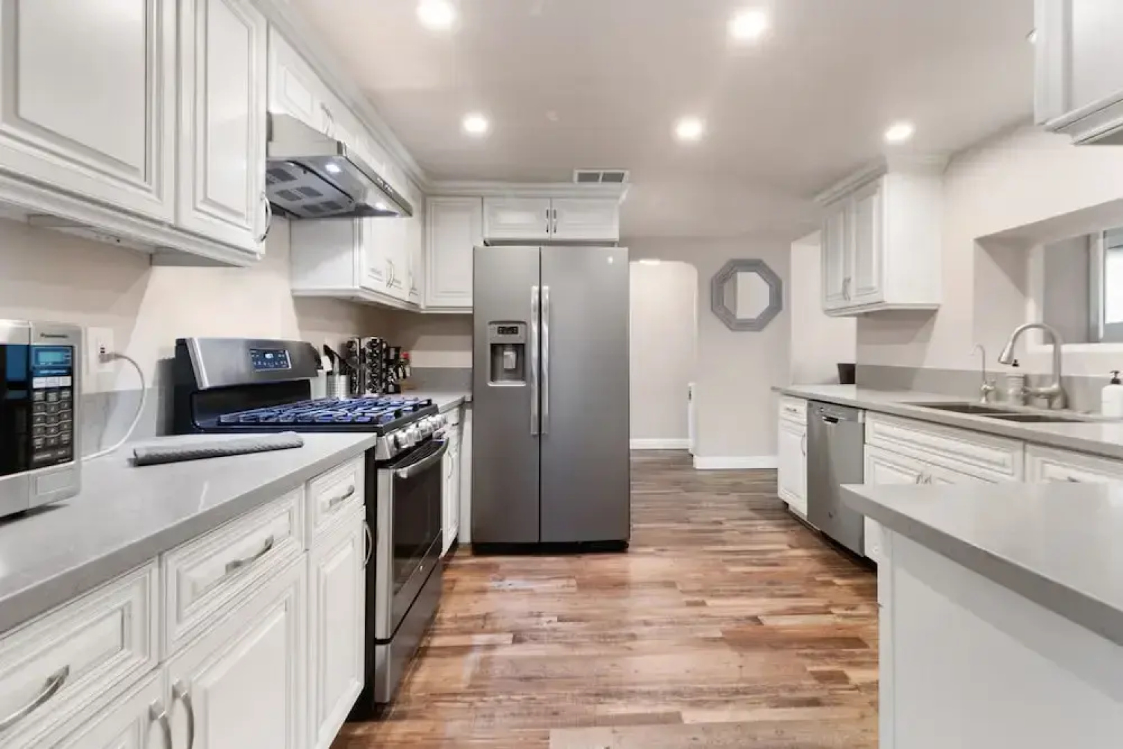 Marbella Lane 6-plex Rowland Heights