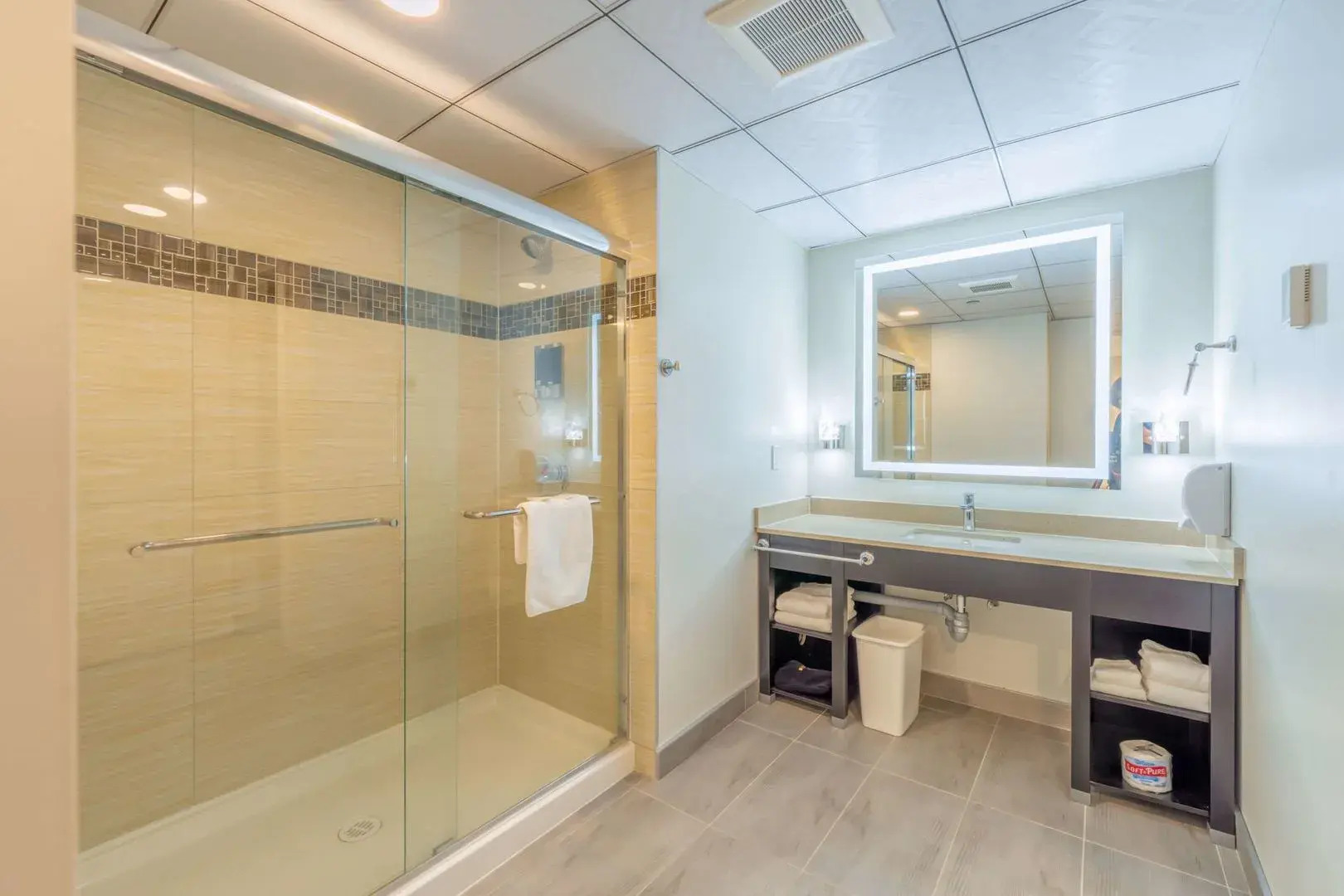 Quality Inn Sunshine Suites