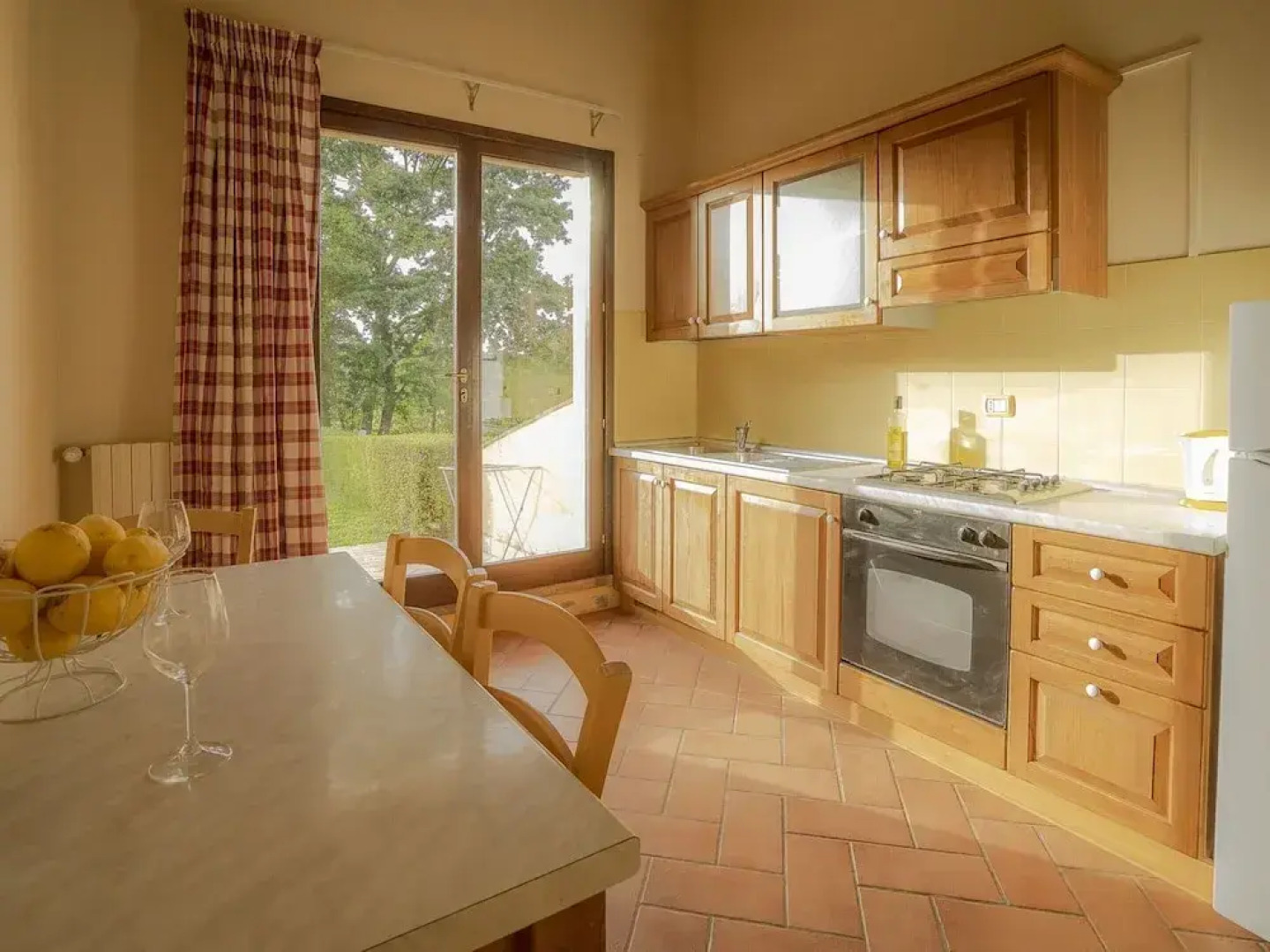 Cozy Apartment With Terrace in Tuscany