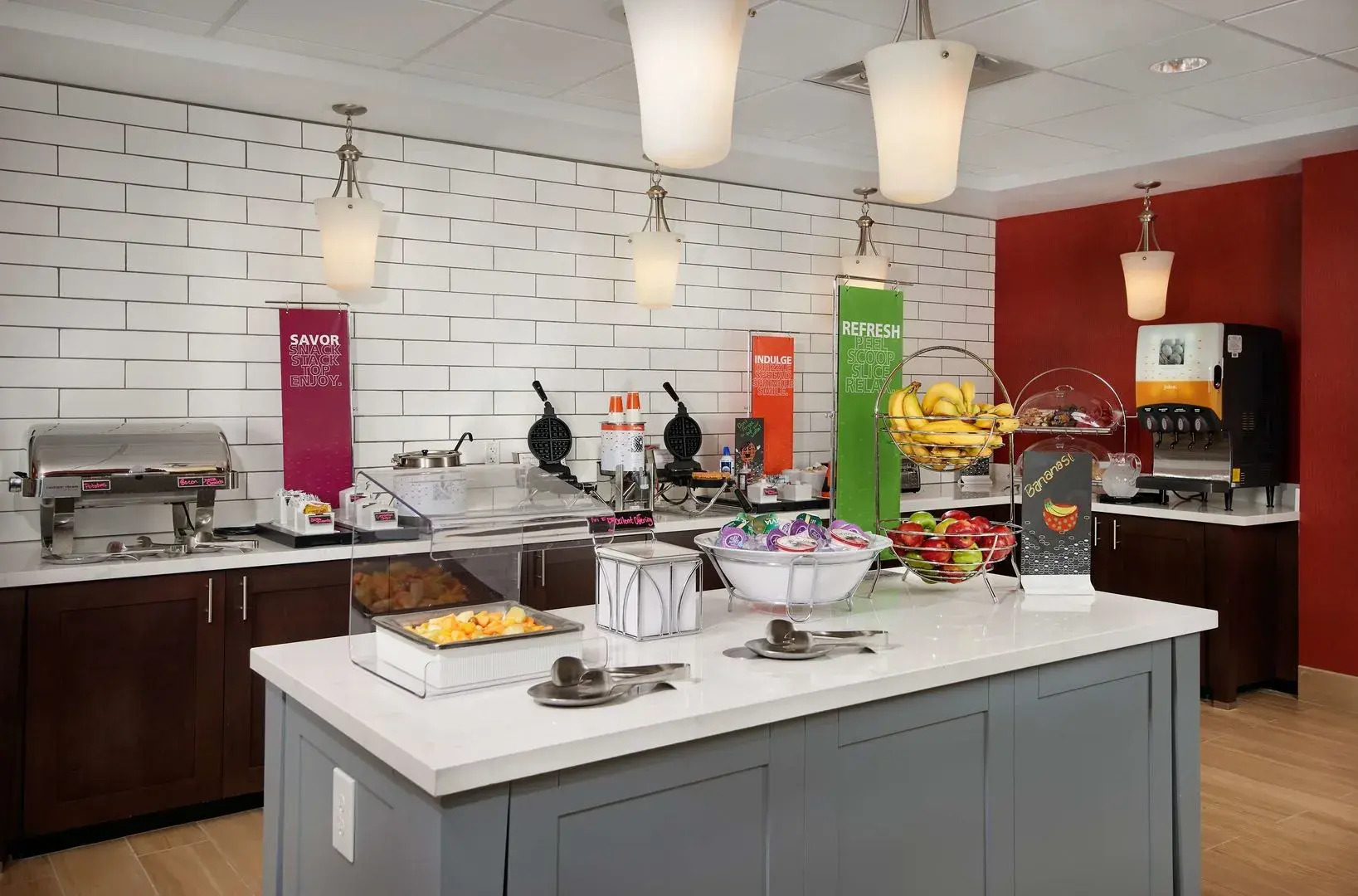 Hampton Inn & Suites Phoenix/Scottsdale on Shea Boulevard