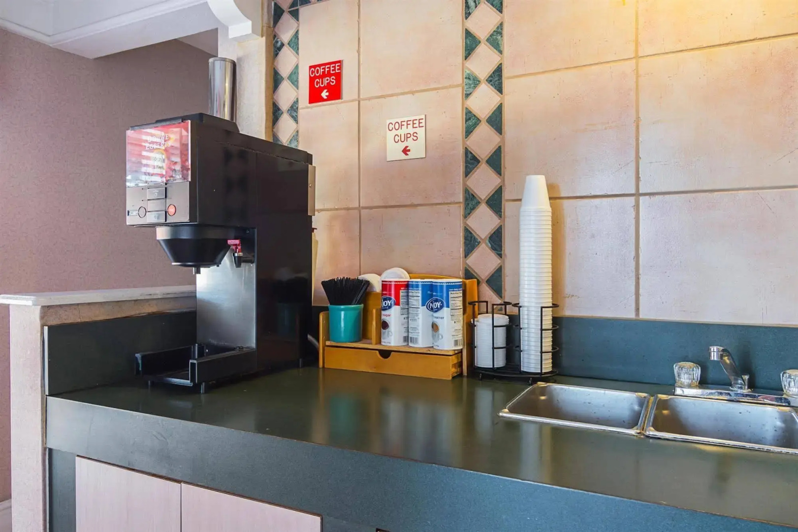 Baymont by Wyndham Tulsa Broken Arrow