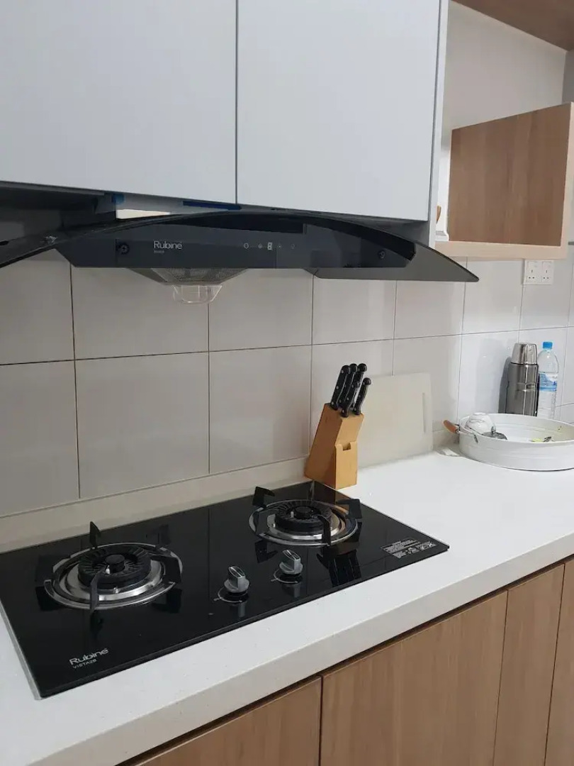 Executive Seaview at Icon Residence