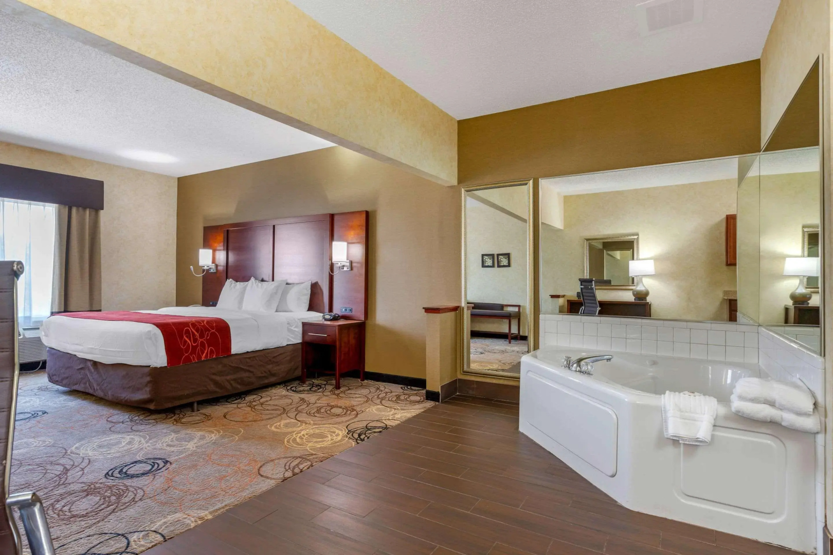 Comfort Suites Southfield/Detroit