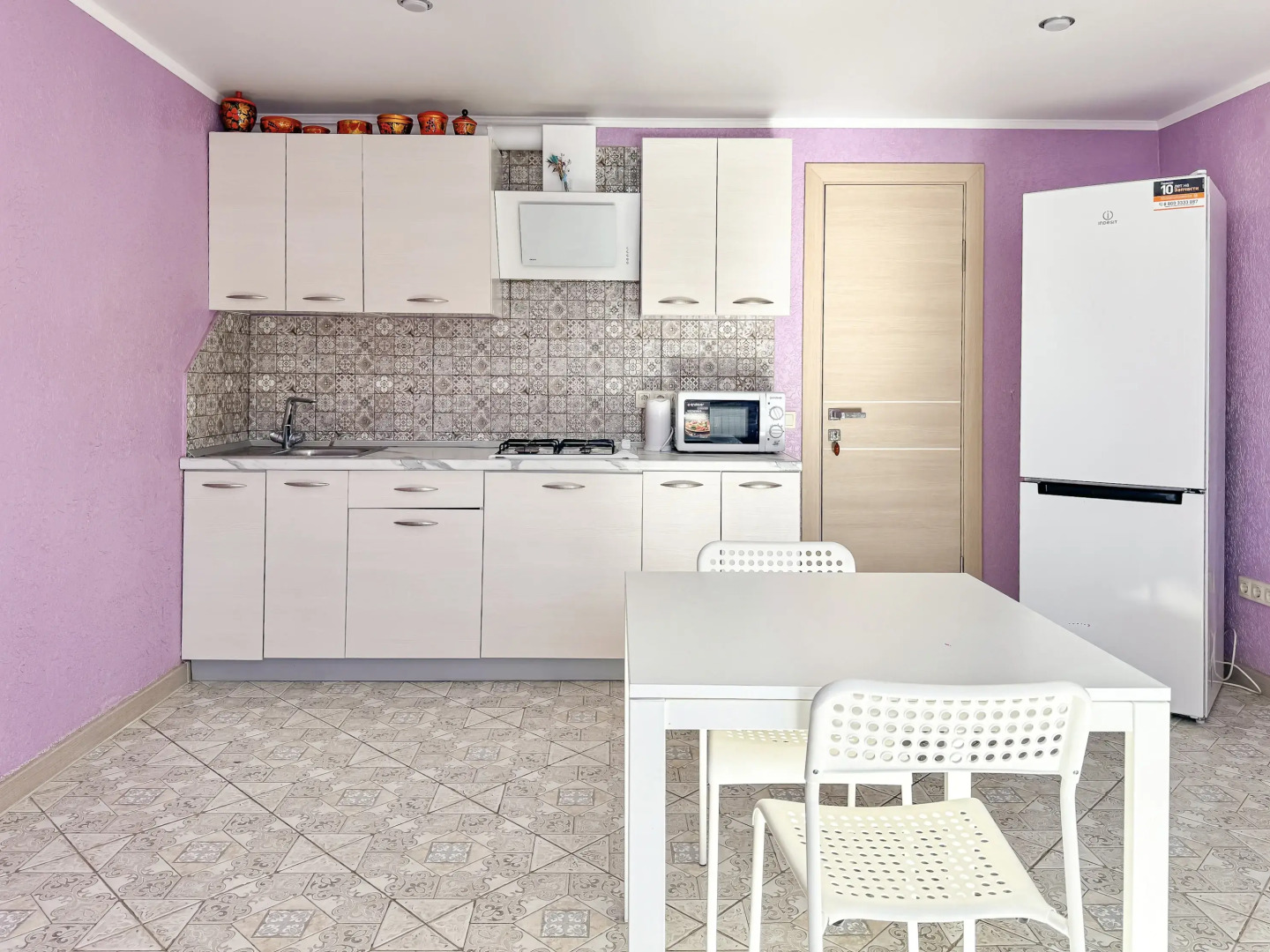 Ника (Кабардинка)