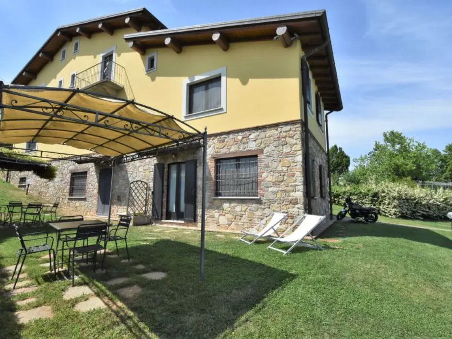 La Corte Bricca (Bilo D) 37475