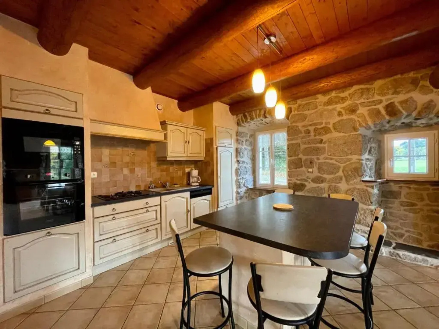 Gîte Saint-Jeures, 5 pièces, 8 personnes - FR-1-582-254