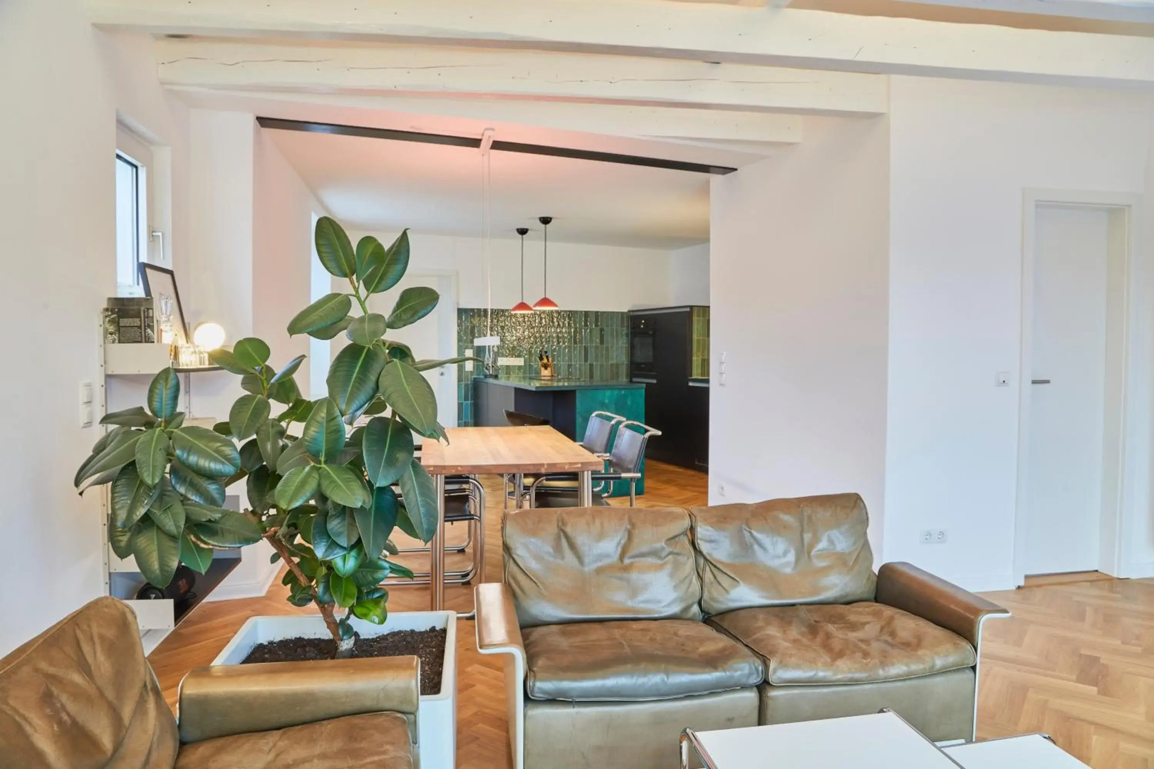 Klimatisierte Wohnung mit großer Terrasse