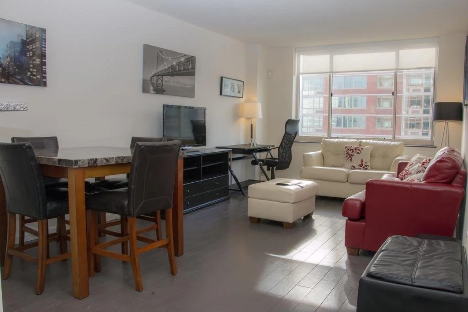 New York Area Modern Suites