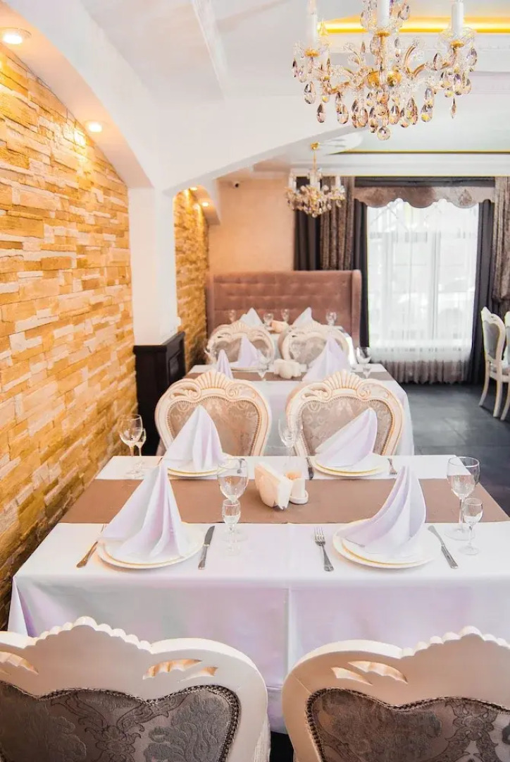 Отель «Аристократ»