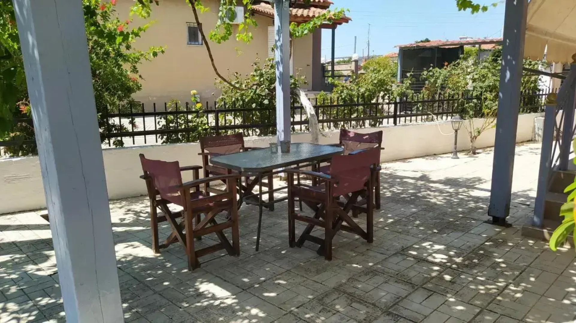 Nikol΄s house