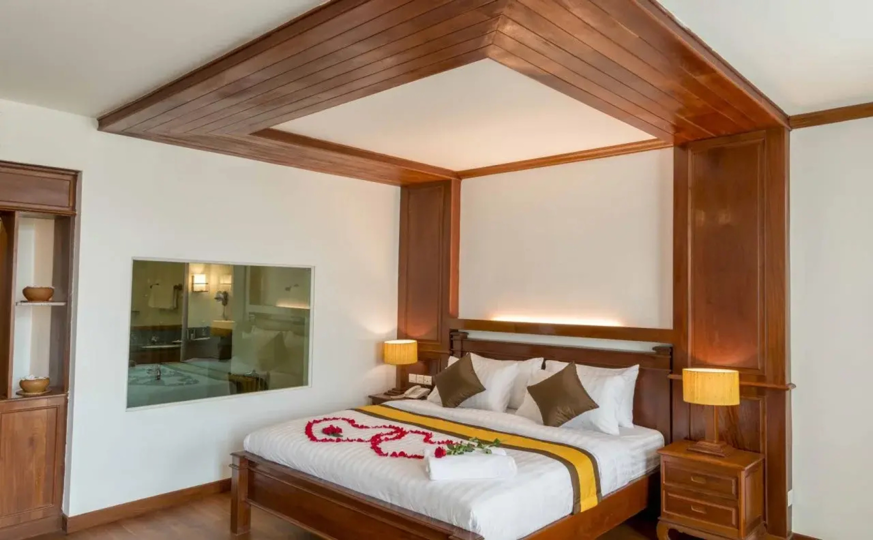 The Palm Palace Resort