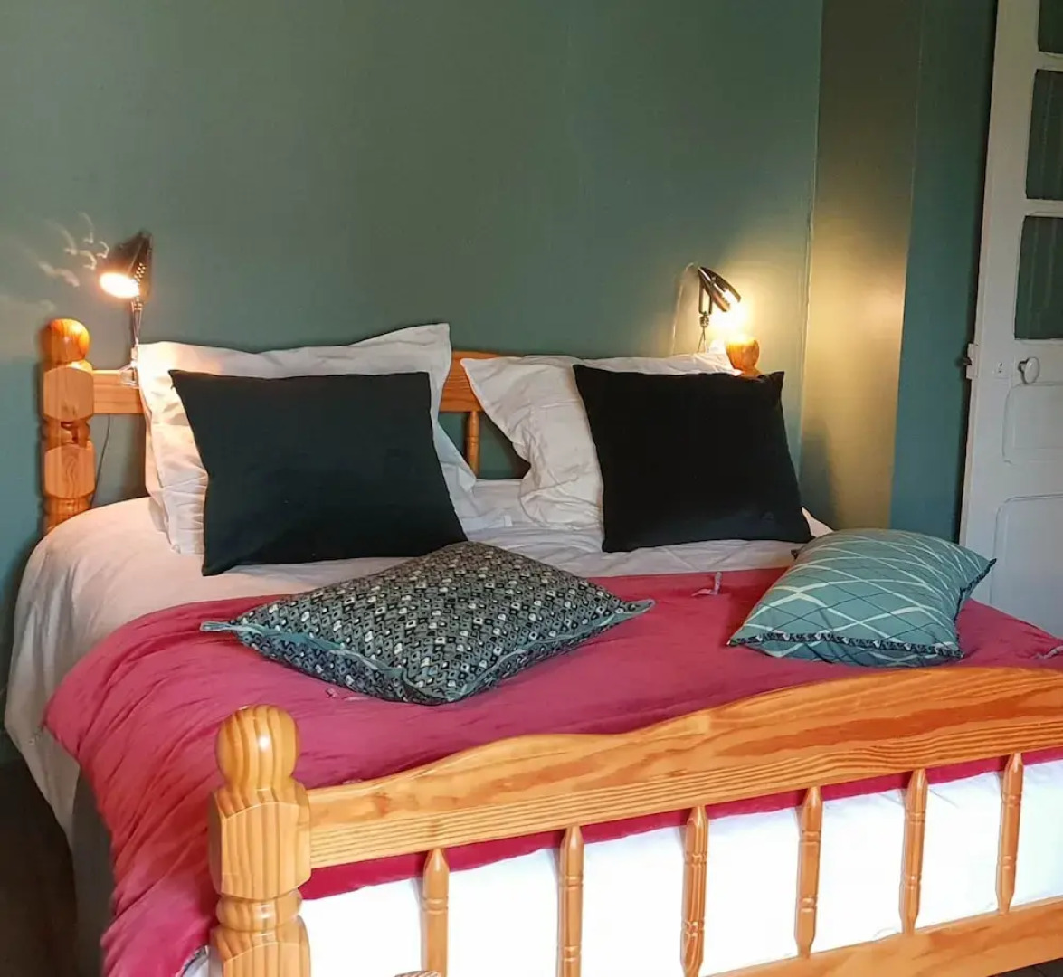 ROC Refuge Out Of The City