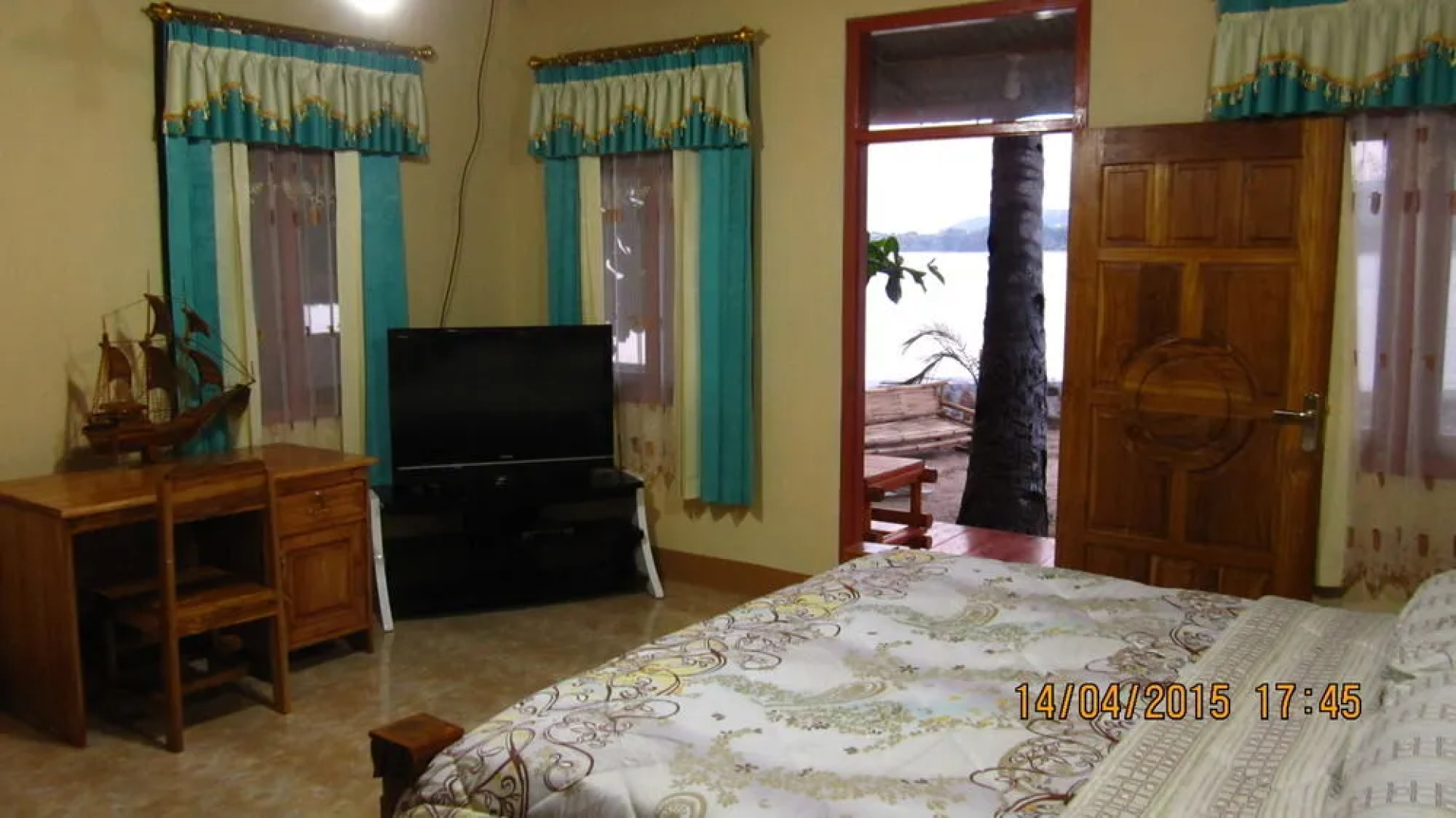 Larantuka Beach Apartments.