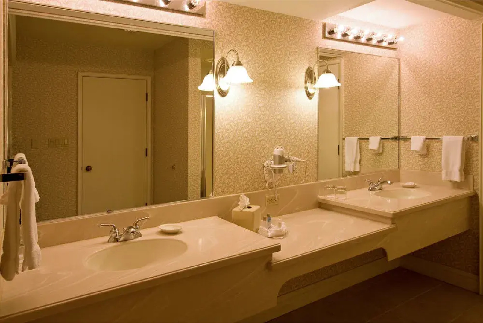 Red Lion Hotel Medford