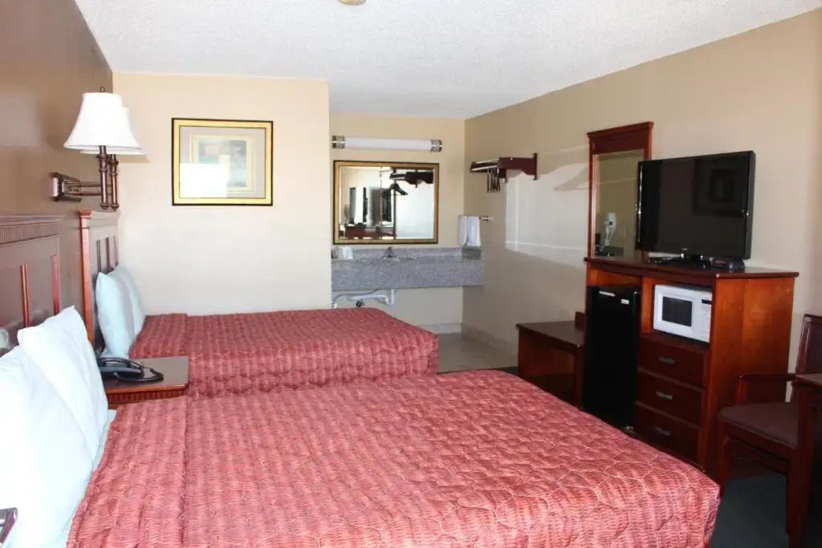 Crown Inn By OYO Denver Tx