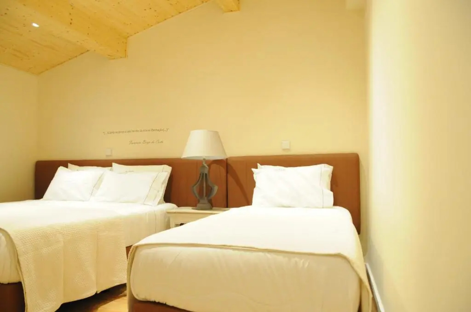 Naya - Downtown Guesthouse