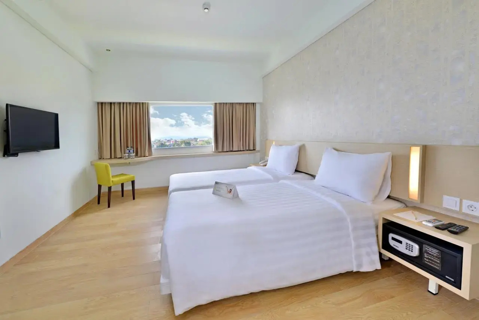 Whiz Prime Hotel Sudirman Cilacap