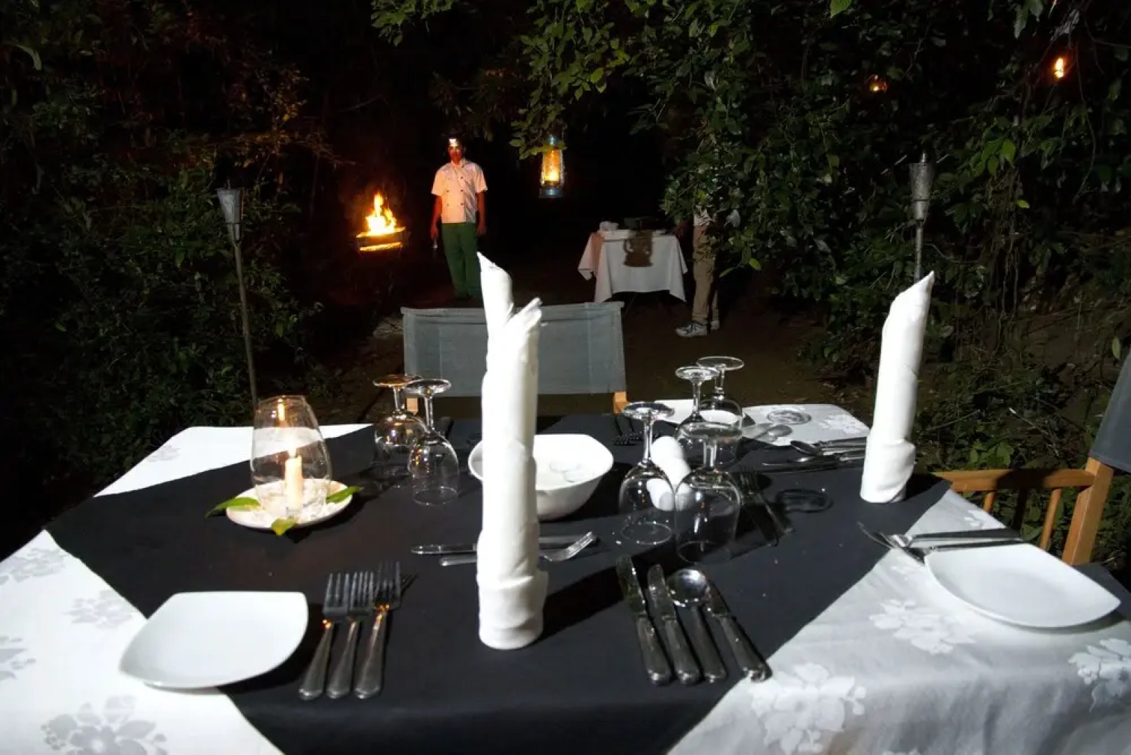 Explorer by eco team -Dambana