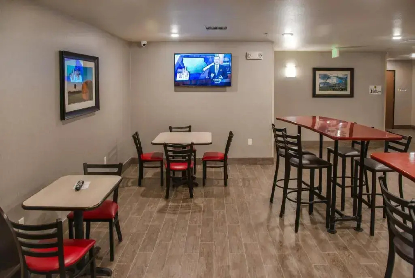 My Place Hotel-Portland East, OR