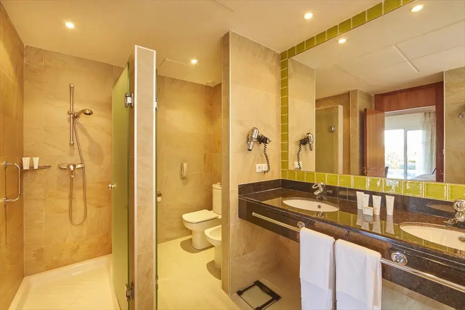 Blau Privilege Porto Petro Beach Resort & Spa