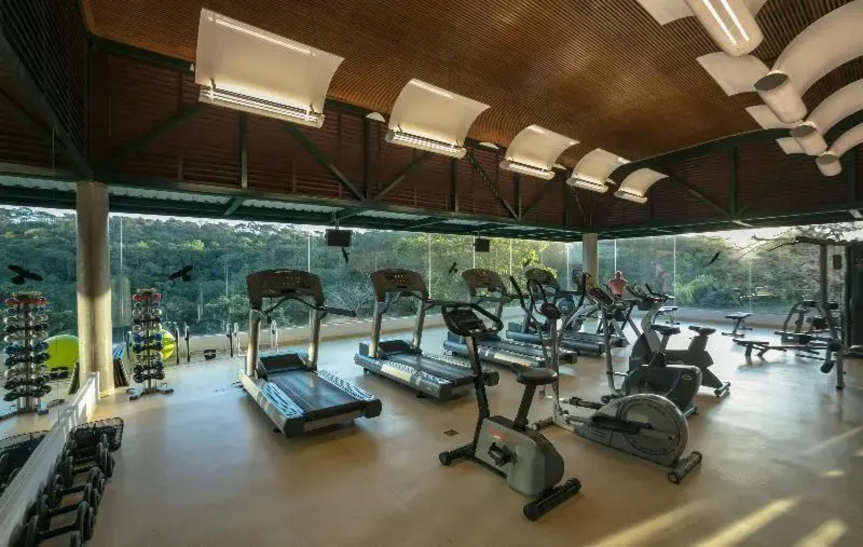 Almenat Embu das Artes Sao Paulo, Tapestry Collect