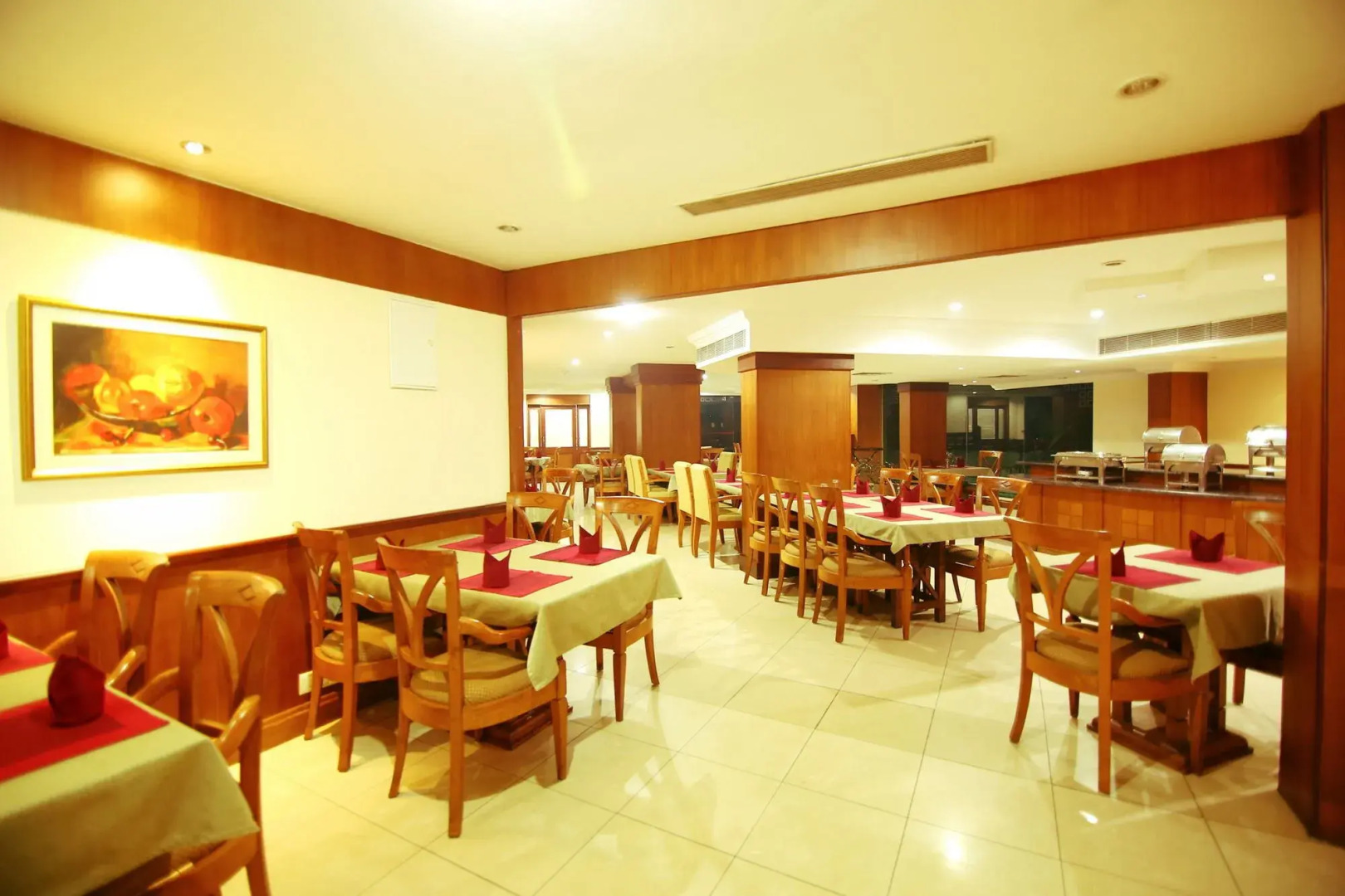 OYO 10719 Mermaid Hotel