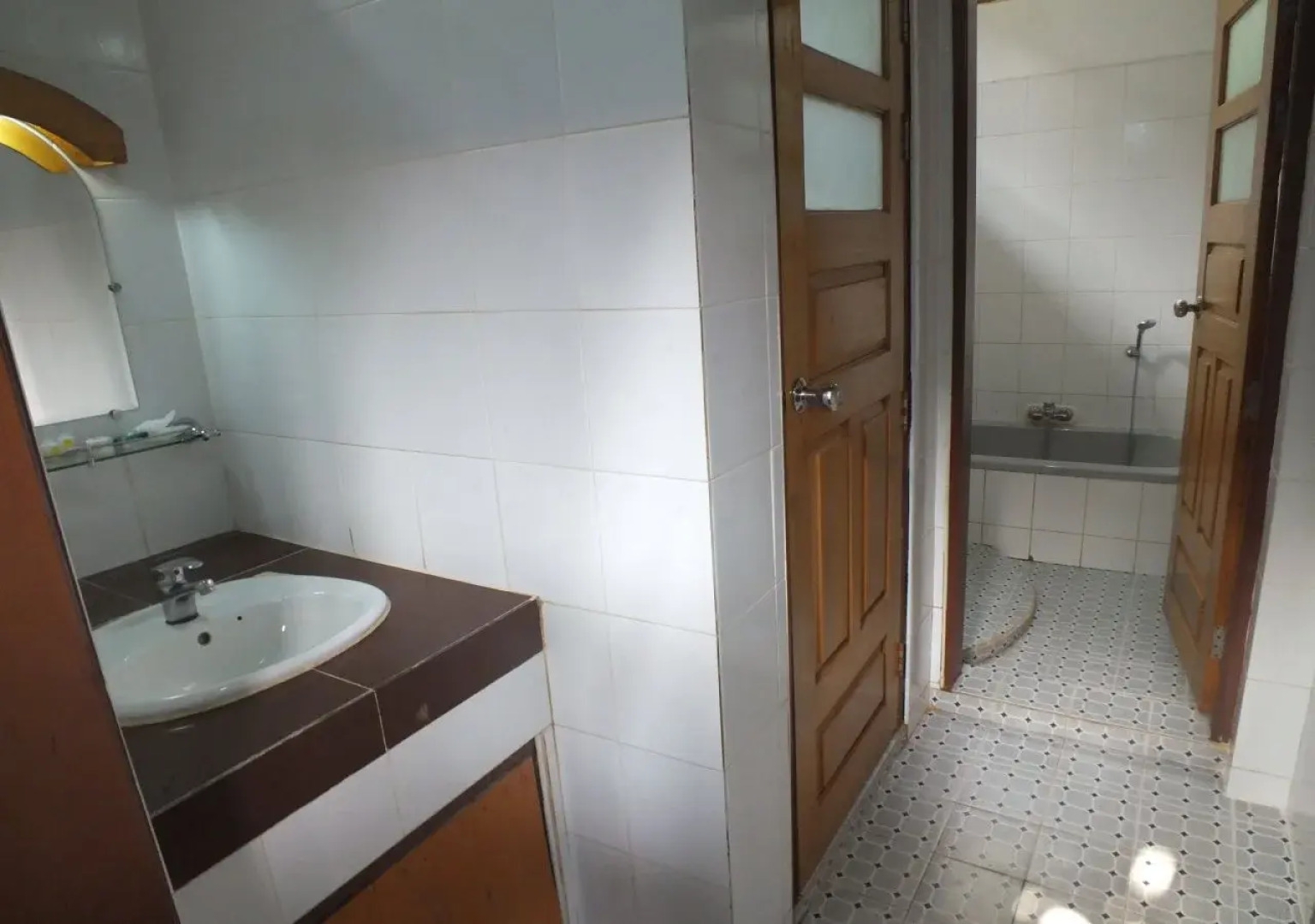 Sittwe Shwe Thazin Hotel