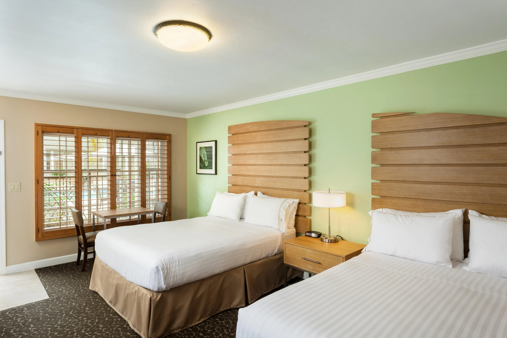 Holiday Inn Express & Suites La Jolla – Windansea Beach by IHG