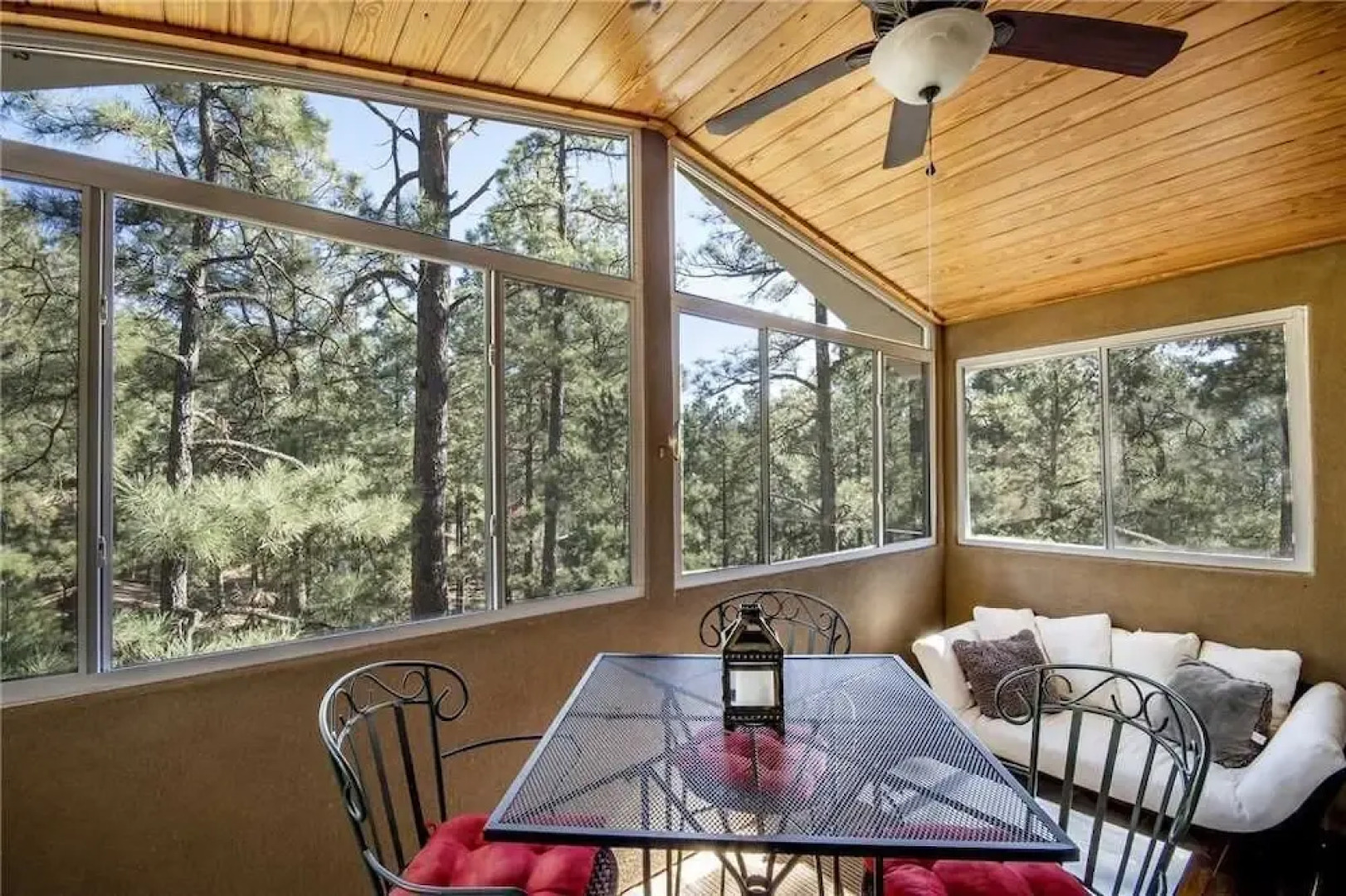 Treetop - Two Bedroom Cabin