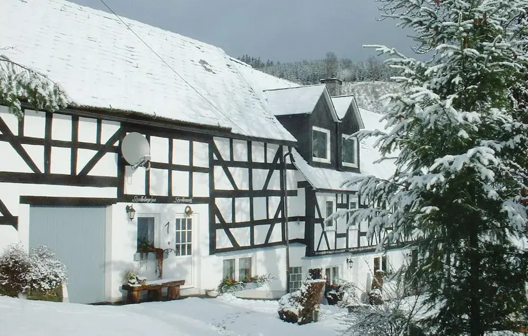 Amazing Apartment in Bad Berleburg-berghs. With 2 Bedrooms and Wifi