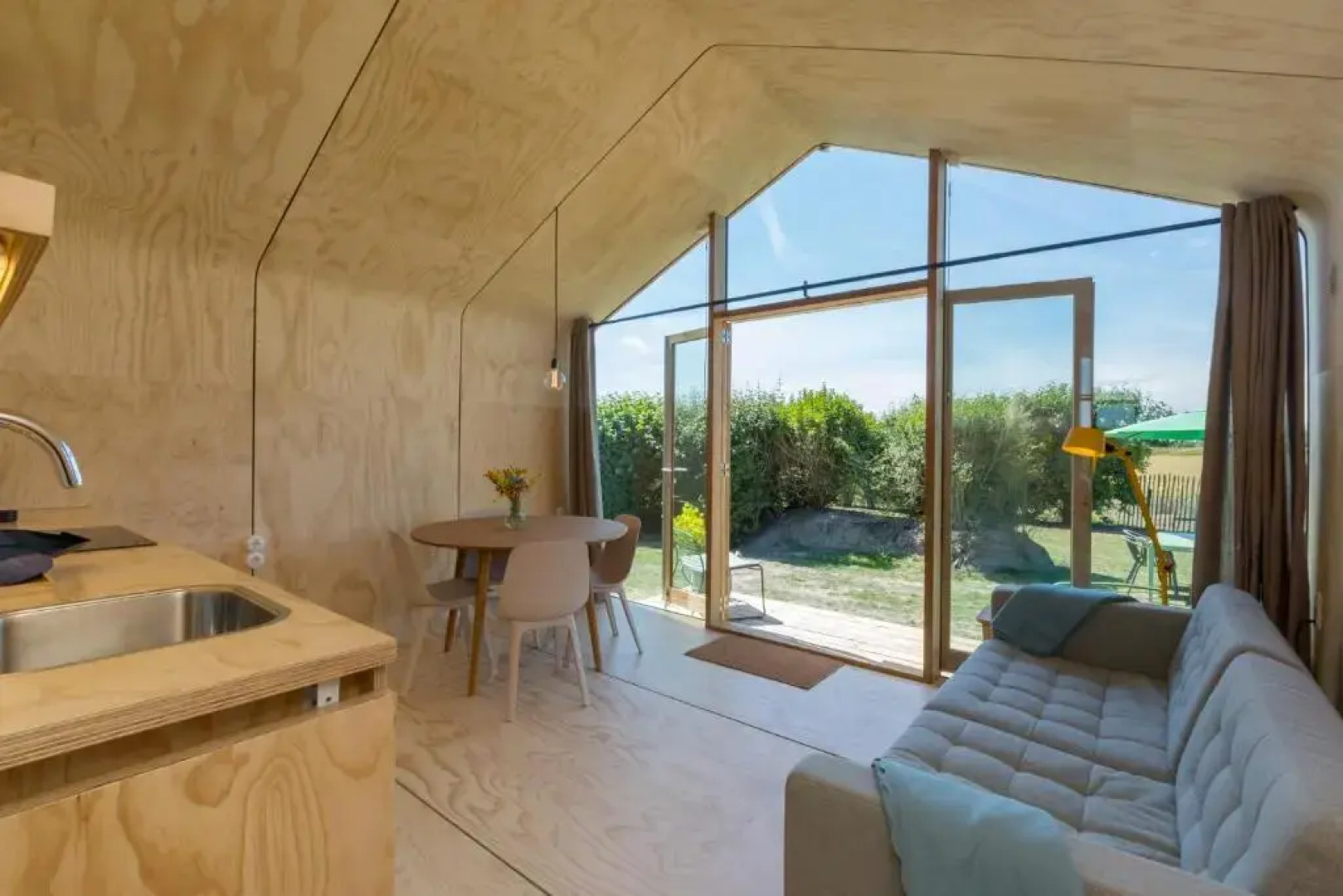 Wikkelhouse, Kon. Emmaweg 6 Vrouwenpolder