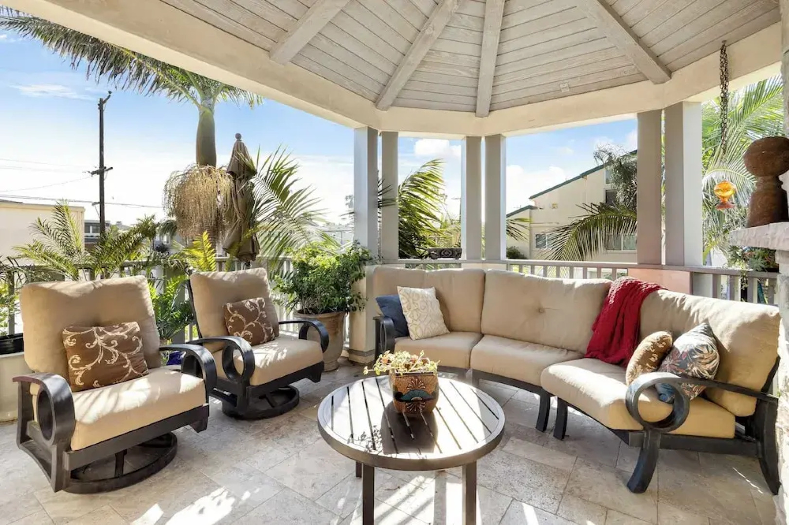 Seventh & Shore Stylish Seal Beach Home w/ Elevator, Fireplace + Bold Design