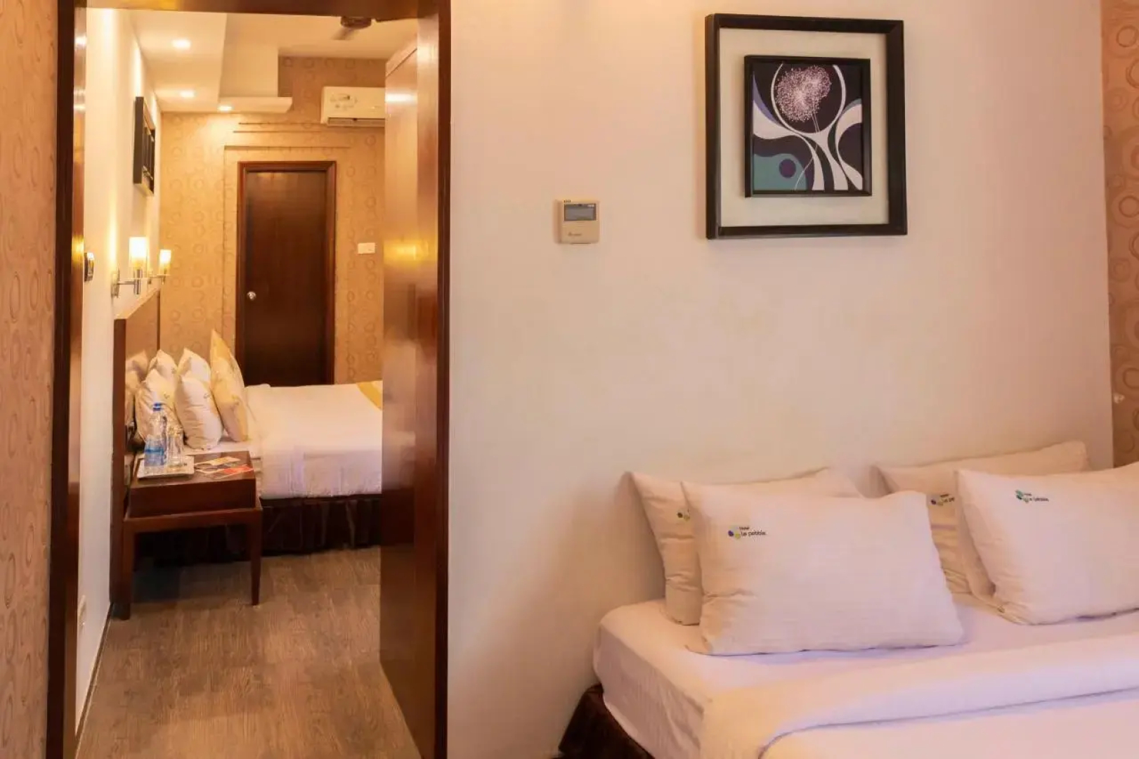 Vits By Spree Hotels Le Pebble
