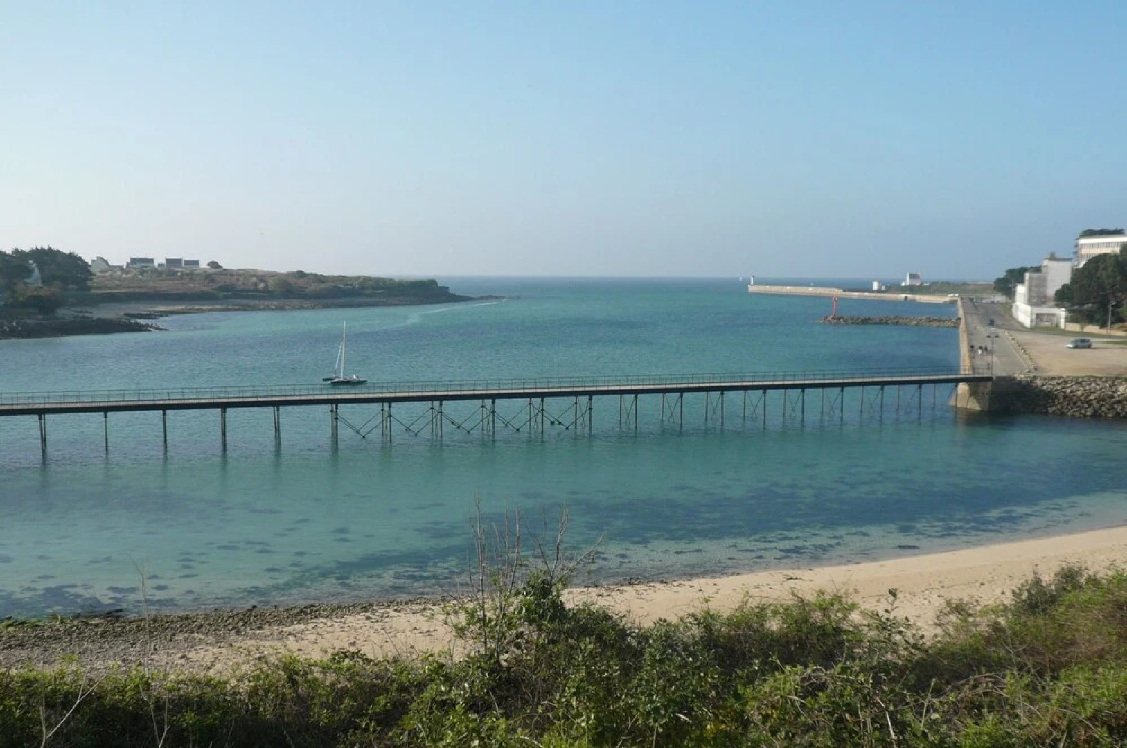 House With 3 Rooms in Audierne, With Wonderful City View, Terrace and