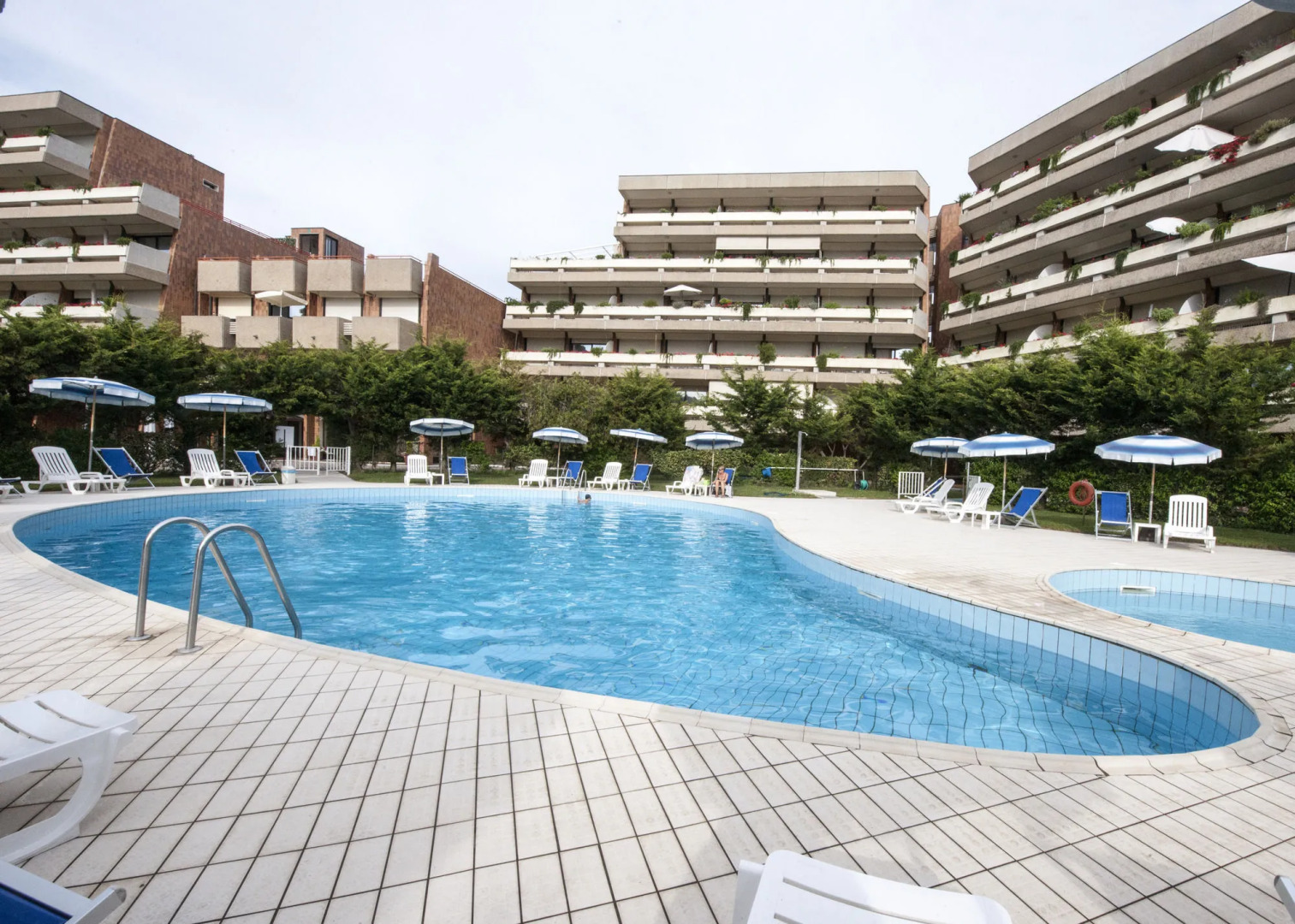 Suites Marilia Apartments