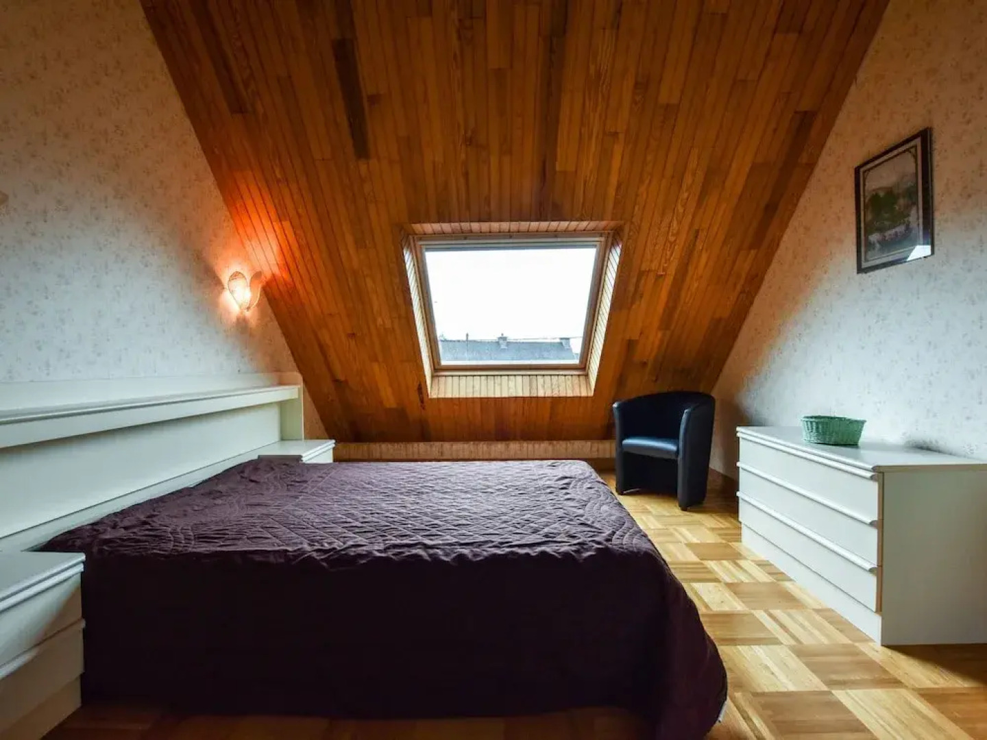 Holiday Home in Ambon With Bar, Balcony, Terrace,garden, BBQ