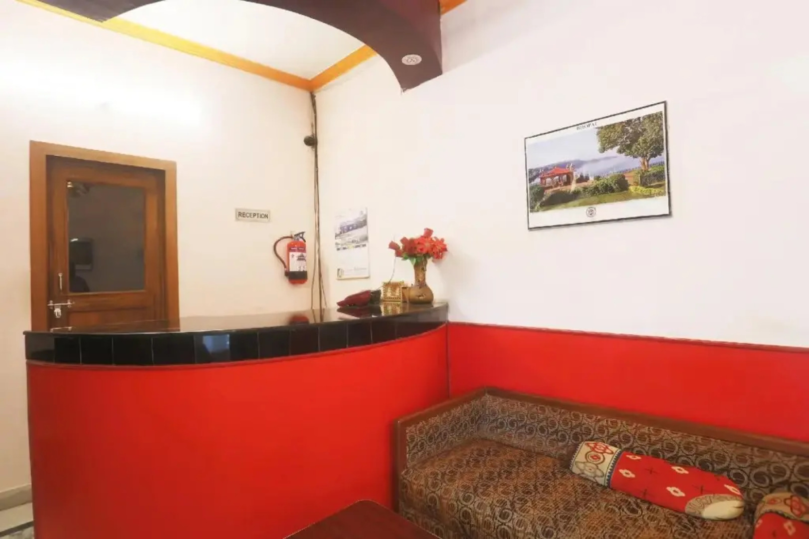 OYO 45552 Central Hotel