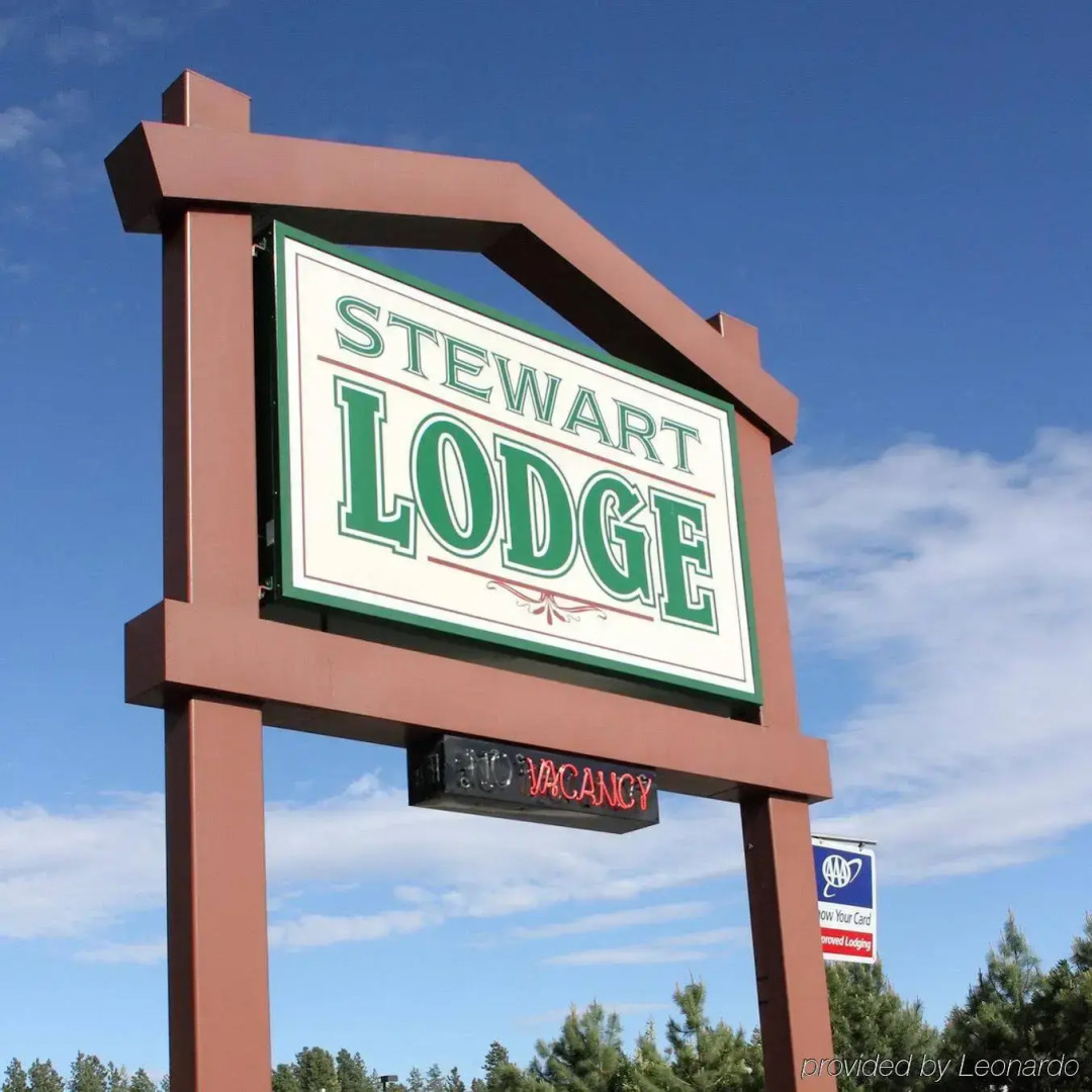 Stewart Lodge