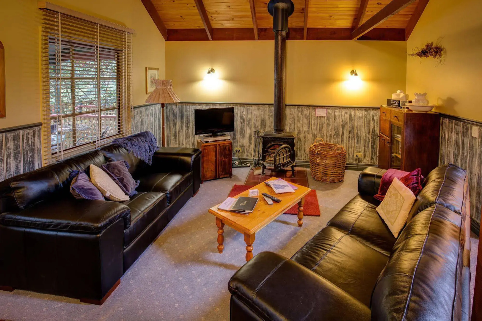 Trawool Cottages and Farmstay