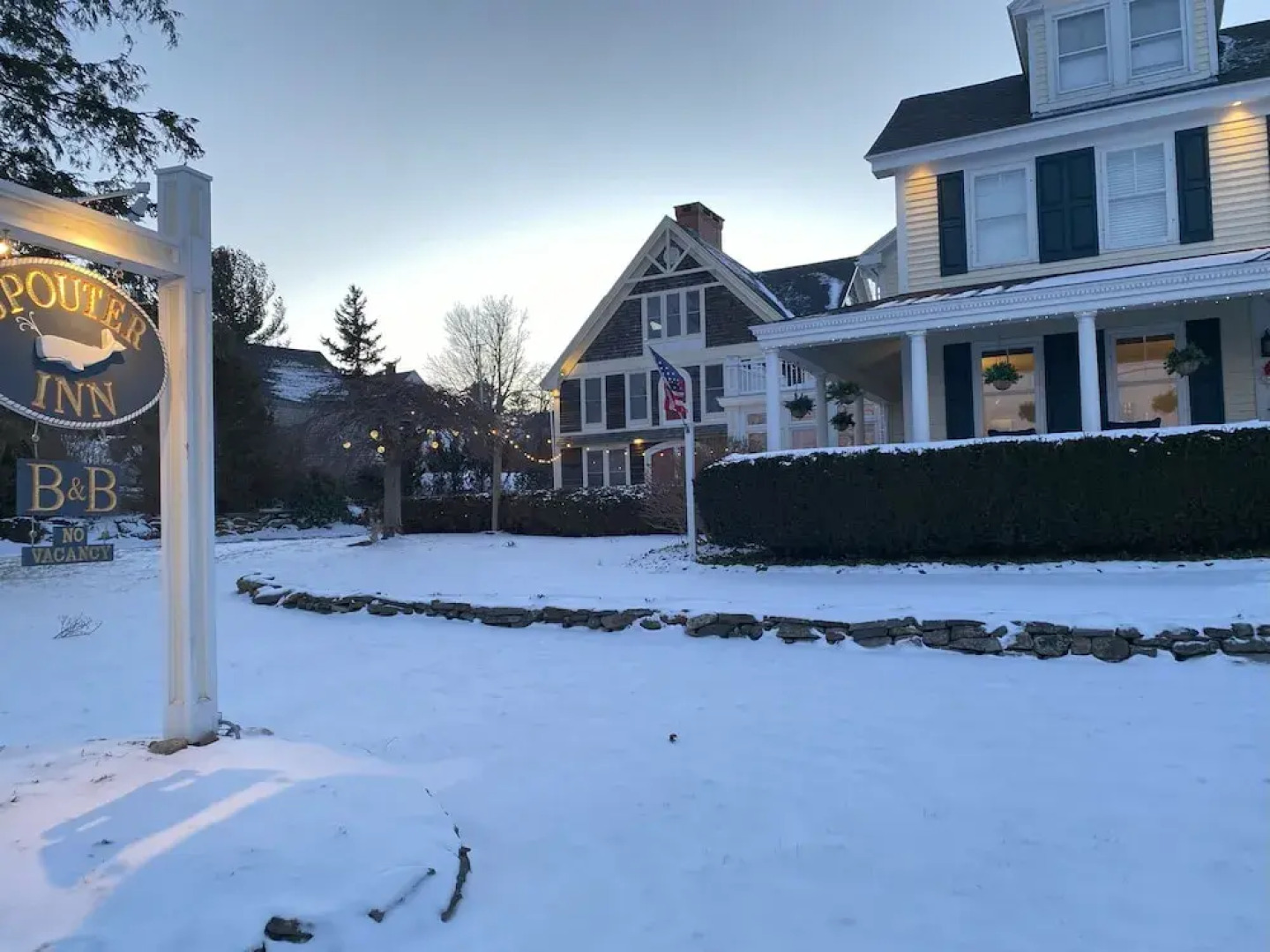 Spouter Inn Bed & Breakfast