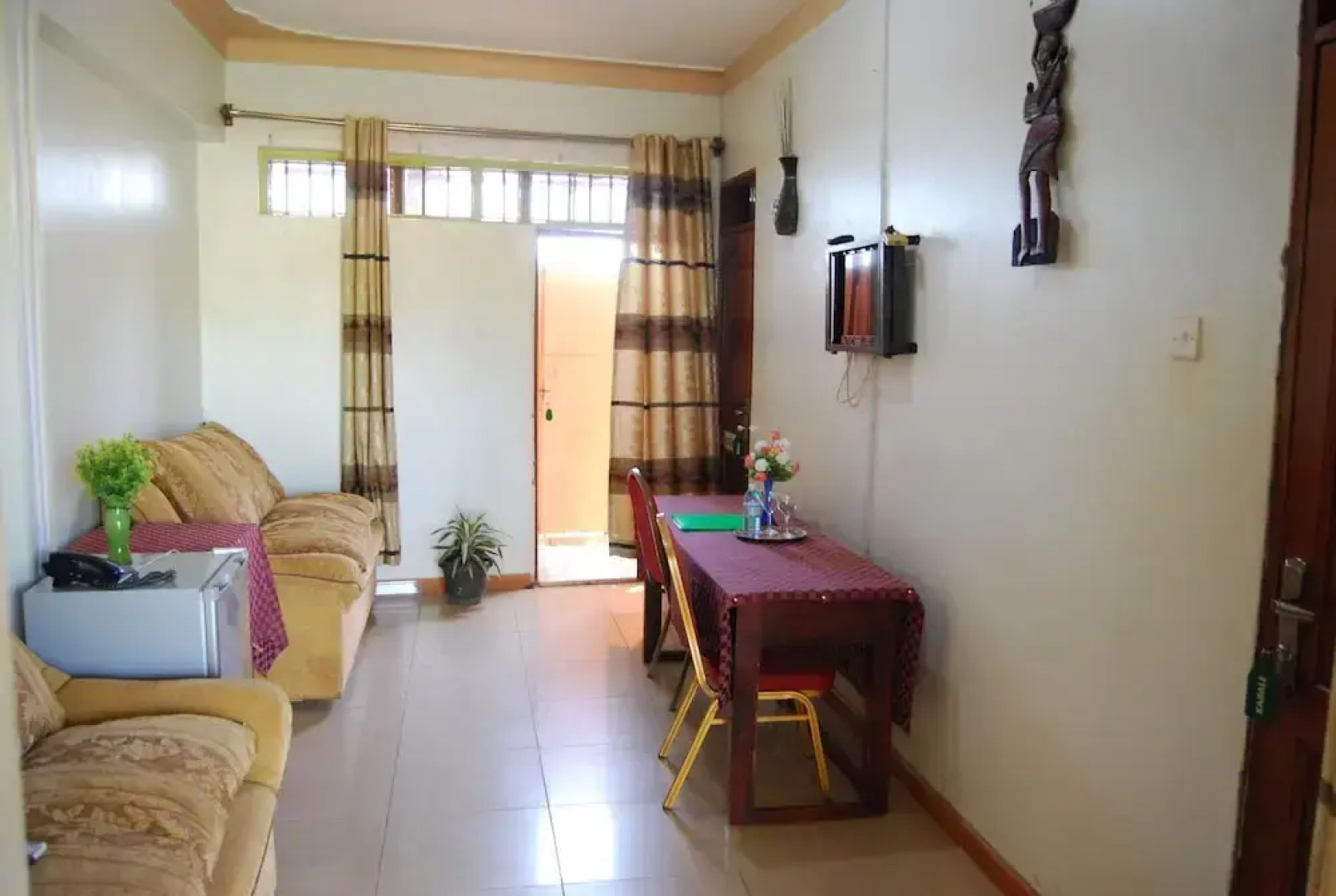 Comfort Hotel Entebbe