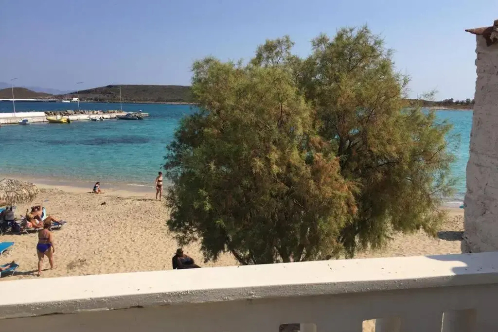 Diakofti Fishermen beachfront house