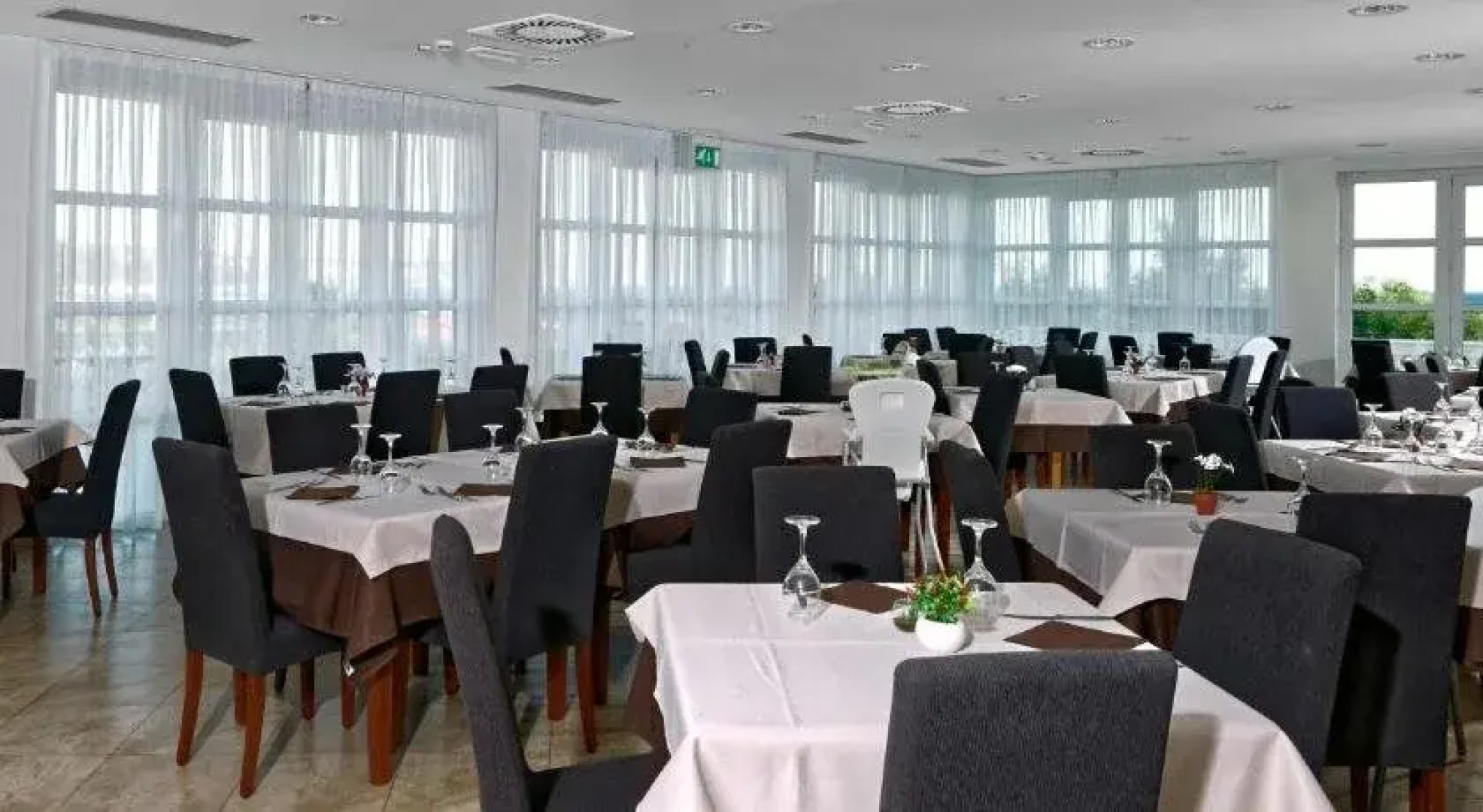 Santa Monica Resort & Village