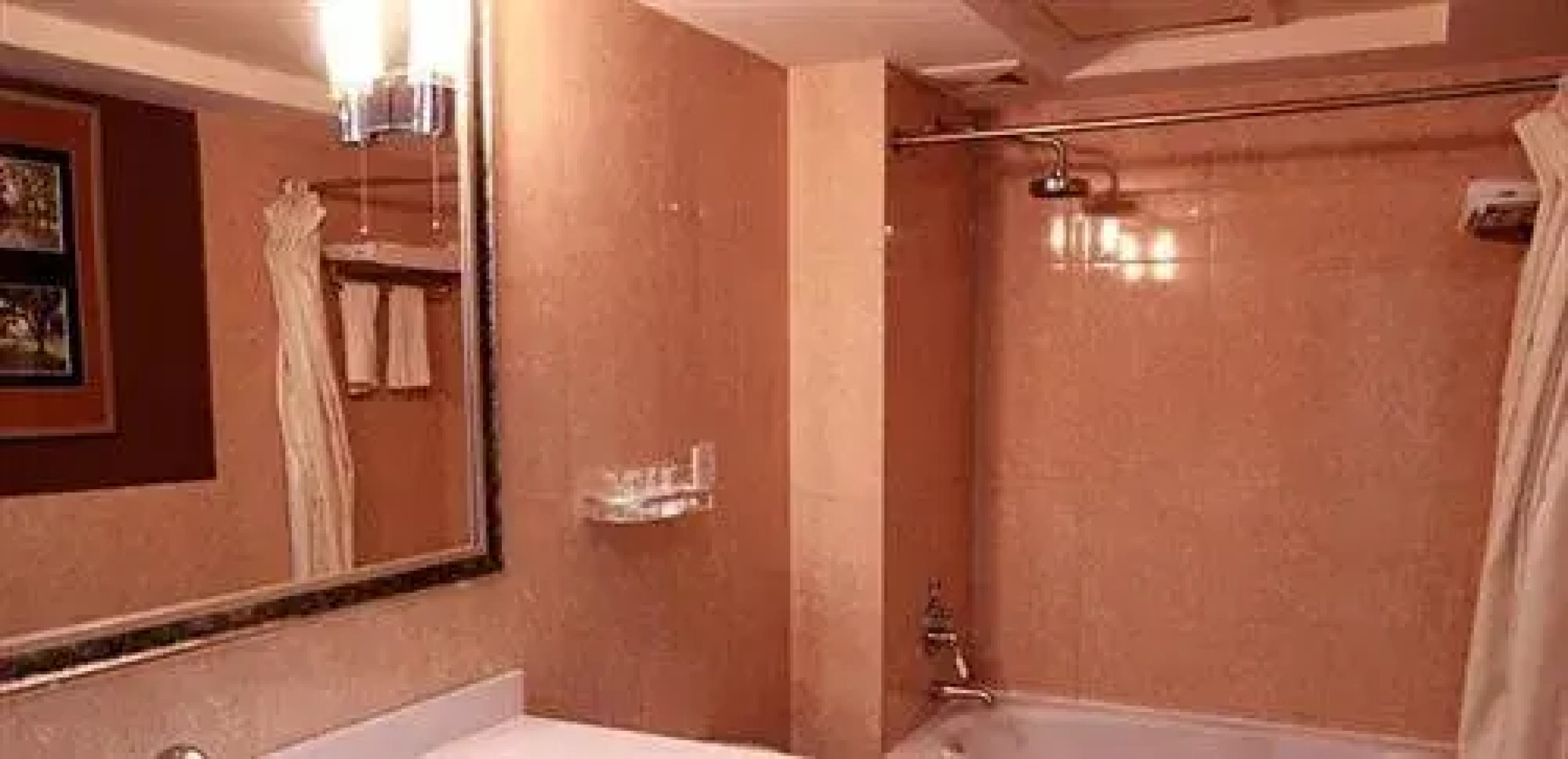 Hong Kong Hotel - Harbin