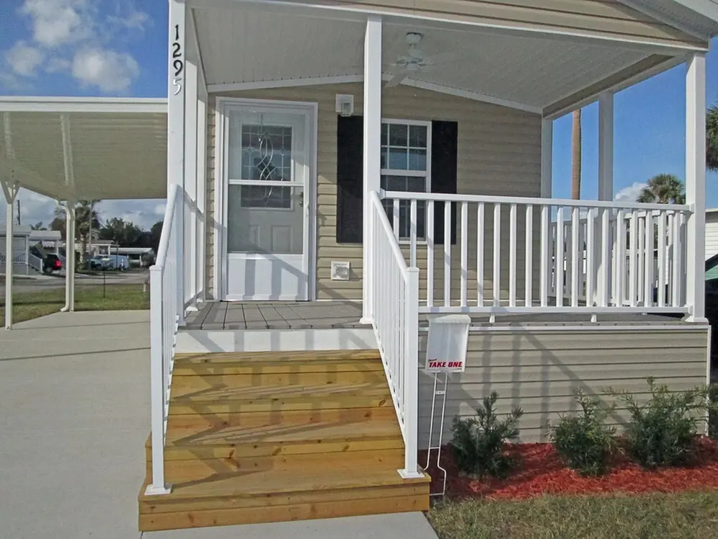 Southern Palms RV Campground Resort