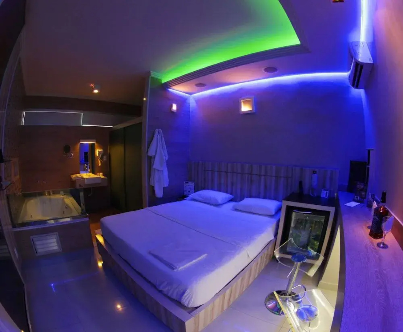 Motel Dubai - Adults Only