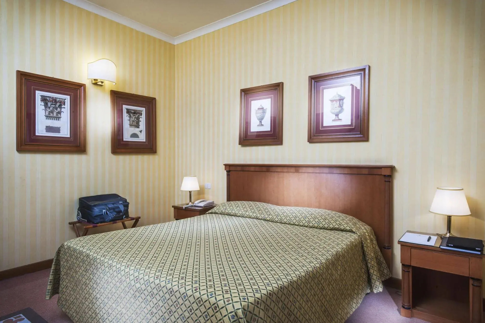 Residenza DAragona Hotel