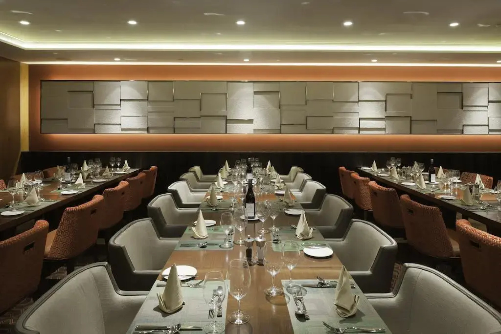 Prince, Marco Polo Hotel