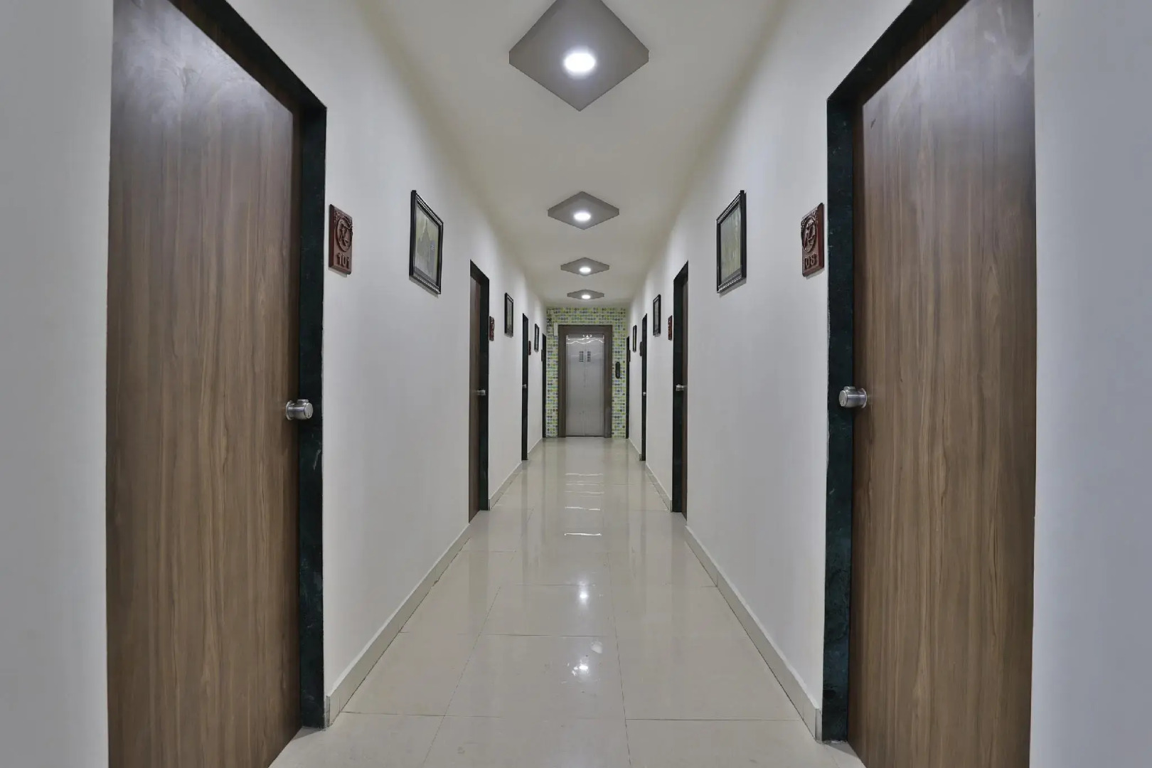 OYO 45328 Athiz Inn Somnath